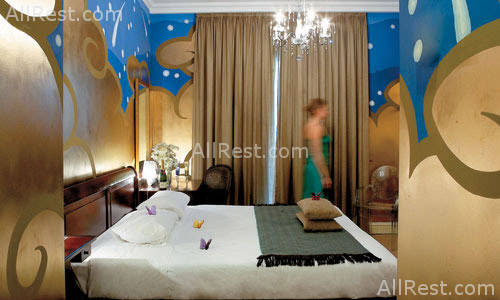 Baby Grand Hotel 11